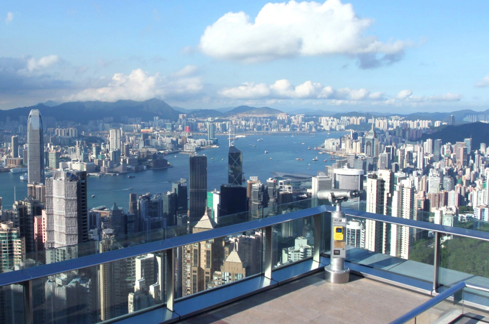 THE SKY TERRACE